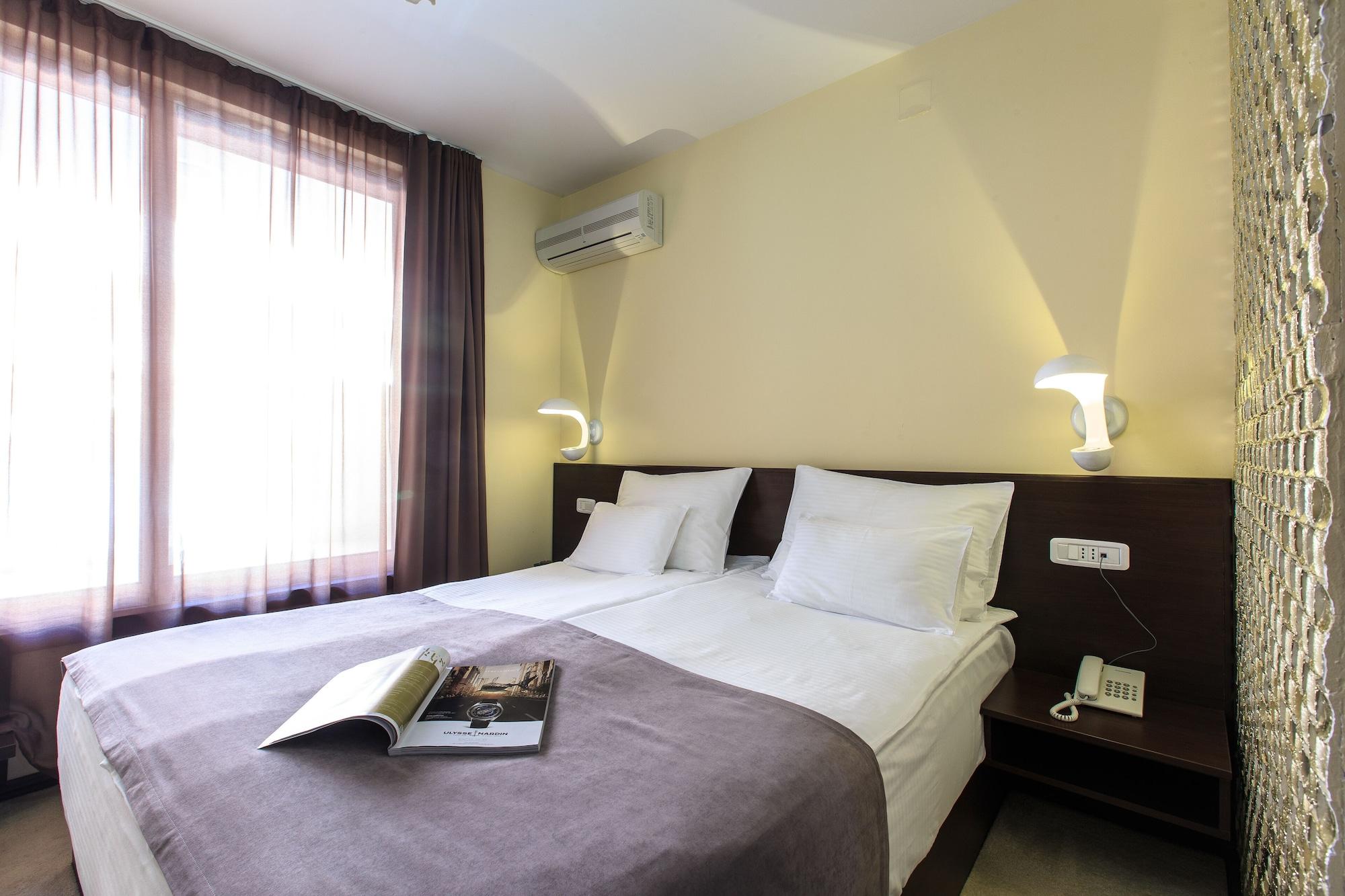 Hotel Premier Budua Esterno foto