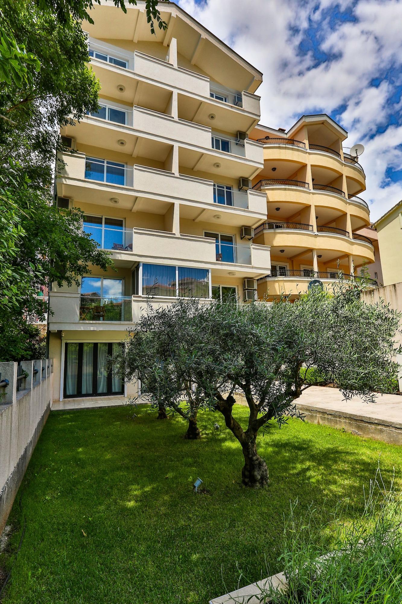 Hotel Premier Budua Esterno foto