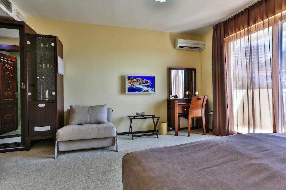 Hotel Premier Budua Esterno foto