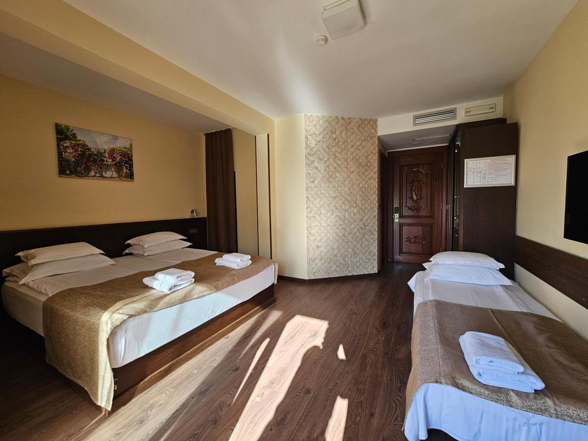 Hotel Premier Budua Esterno foto