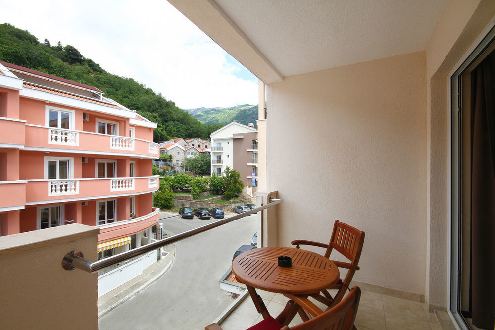Hotel Premier Budua Esterno foto